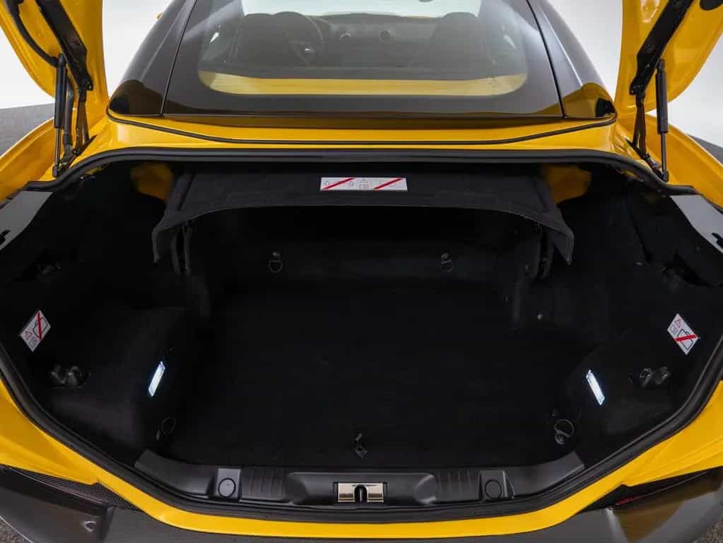 Ferrari Portofino M FERRARI SINGEN 06/2023-photo-21