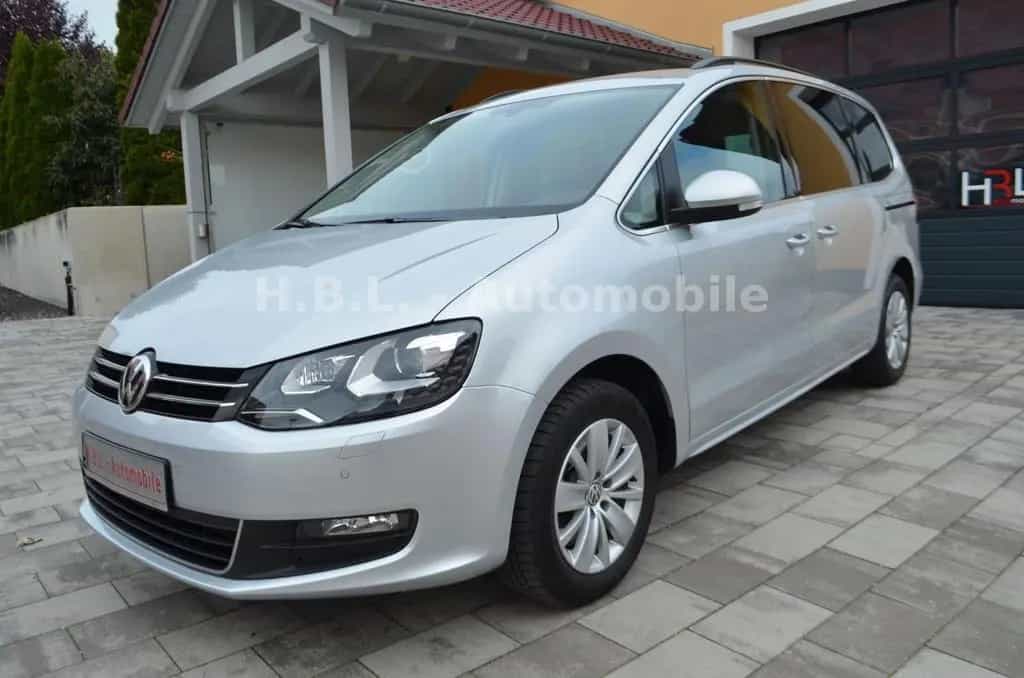 Volkswagen Sharan 1,4 DSG/ 1.Hd/AHK/Leder/Xenon/Kamera 12/2018-photo-3