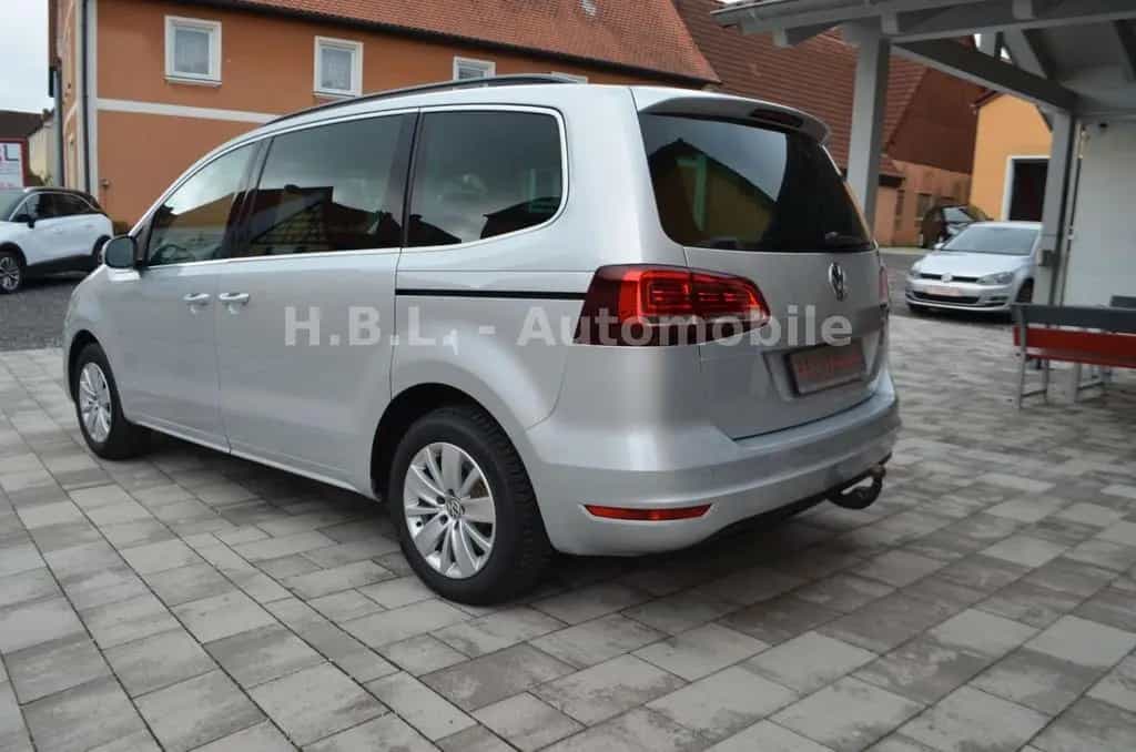 Volkswagen Sharan 1,4 DSG/ 1.Hd/AHK/Leder/Xenon/Kamera 12/2018-photo-5