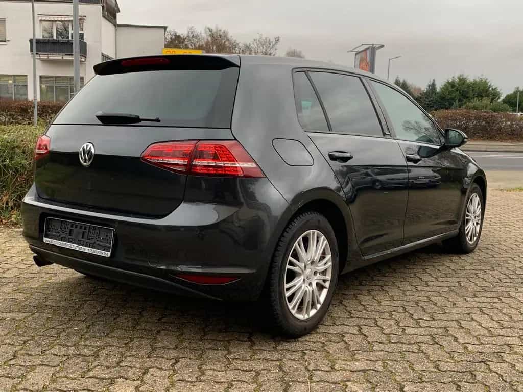 Volkswagen Golf VII Lim. Allstar *DSG*Multilenkrad *ALU 05/2016-photo-2