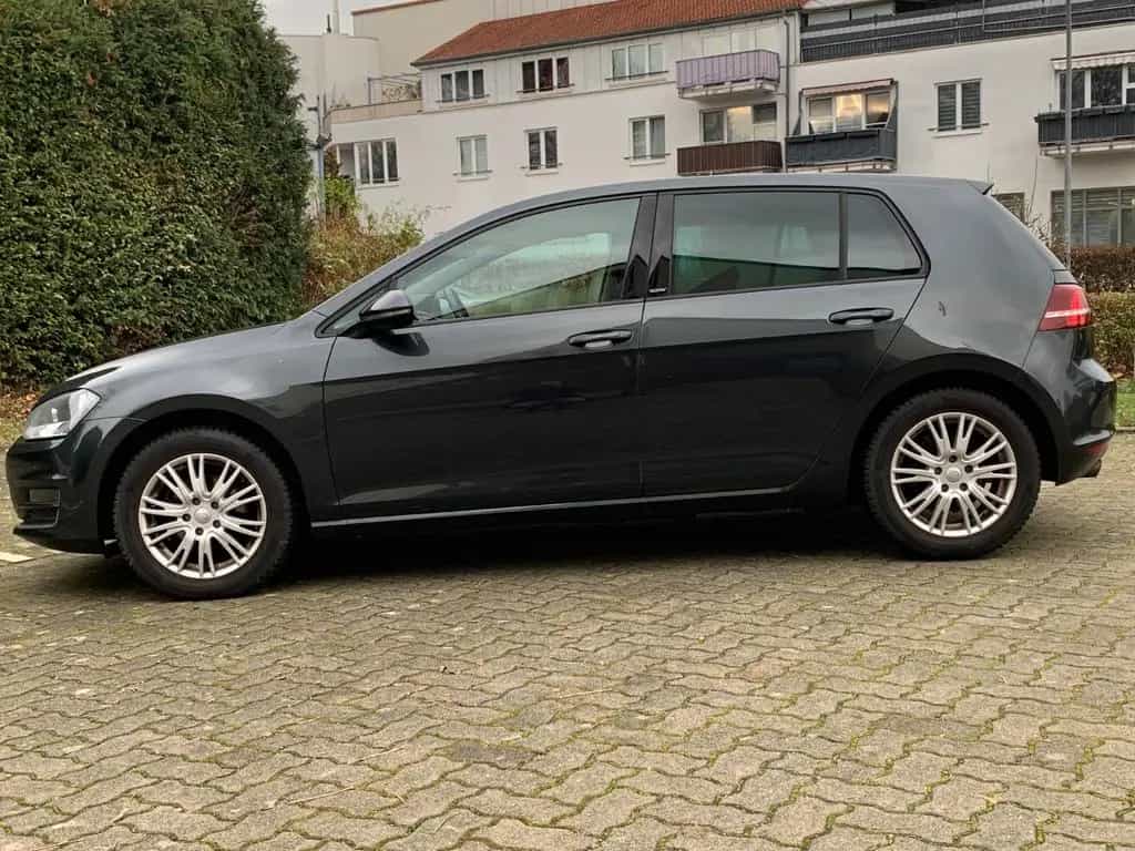 Volkswagen Golf VII Lim. Allstar *DSG*Multilenkrad *ALU 05/2016-photo-5