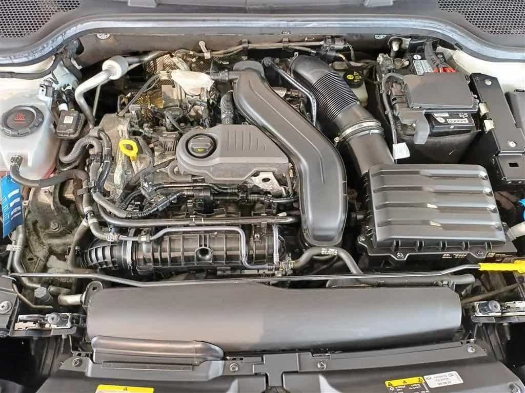 Skoda Kamiq 1.5 TSI Monte Carlo LED+PANO+SMART 02/2023-photo-12