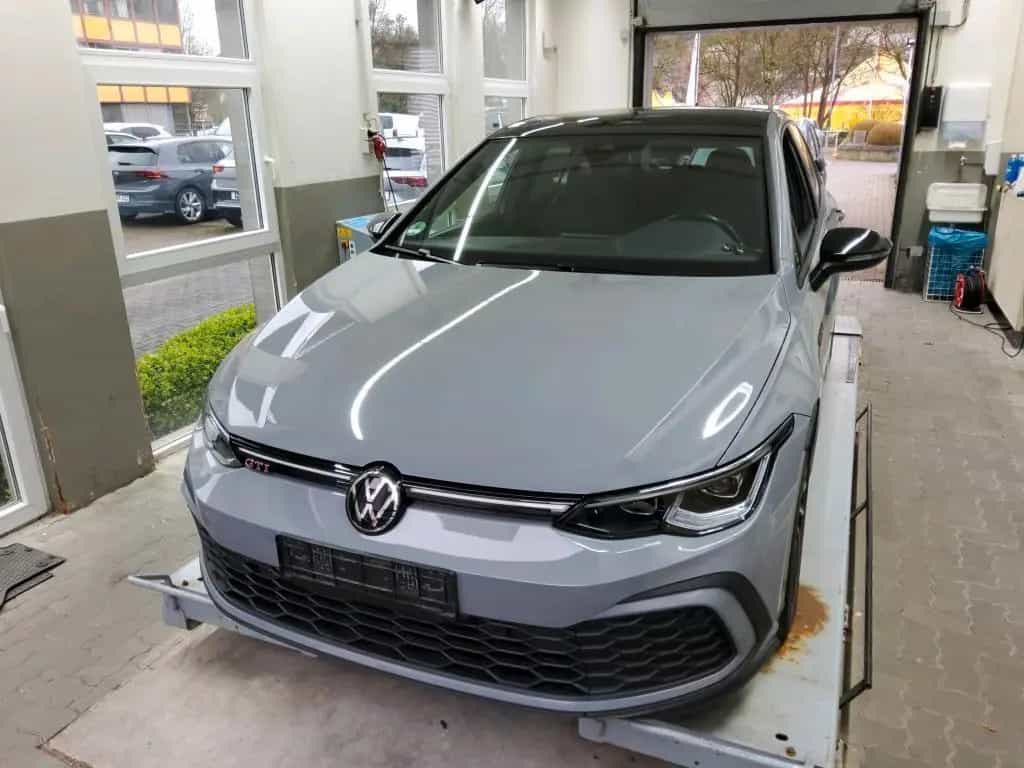 Volkswagen Golf GTI *BLACKSTYLE*19ZOLL*PANO*AHK*KEYLESS*APP 03/2023-photo-1