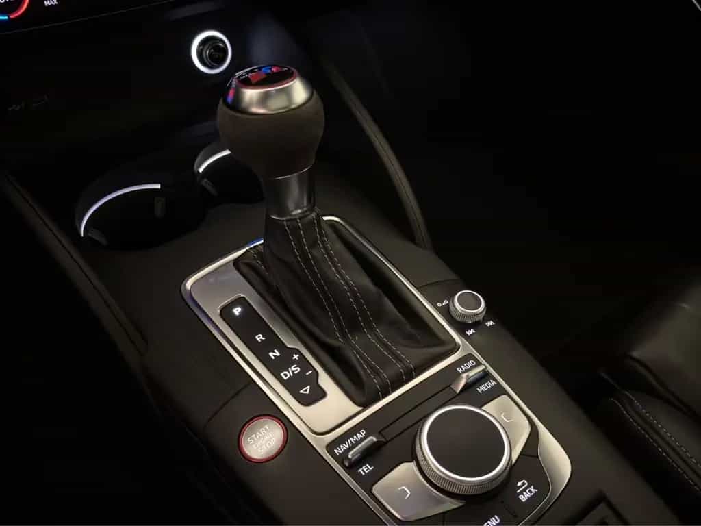 Audi RS3 SB 2.5TFSI qu. B&O PANO LED KAM ABT-FELGEN 12/2019-photo-15