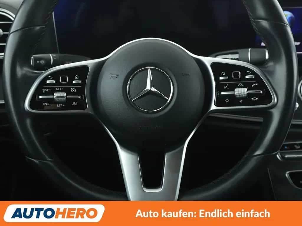 Mercedes-Benz E-Class 200 AMG Line Aut.*NAVI*LED*TEMPO*PDC* 05/2019-photo-18