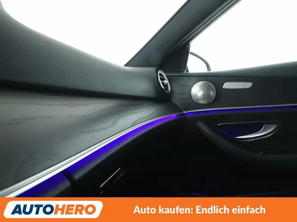 Mercedes-Benz E-Class 200 AMG Line Aut.*NAVI*LED*TEMPO*PDC* 05/2019-photo-27