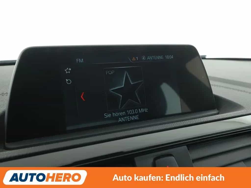 BMW 1 Series 120i Sport Line Aut.*NAVI*LED*TEMPO*PDC* 03/2018-photo-20