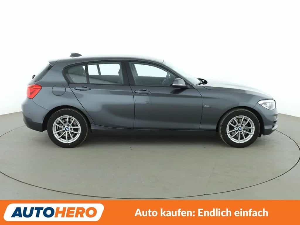 BMW 1 Series 120i Sport Line Aut.*NAVI*LED*TEMPO*PDC* 03/2018-photo-6