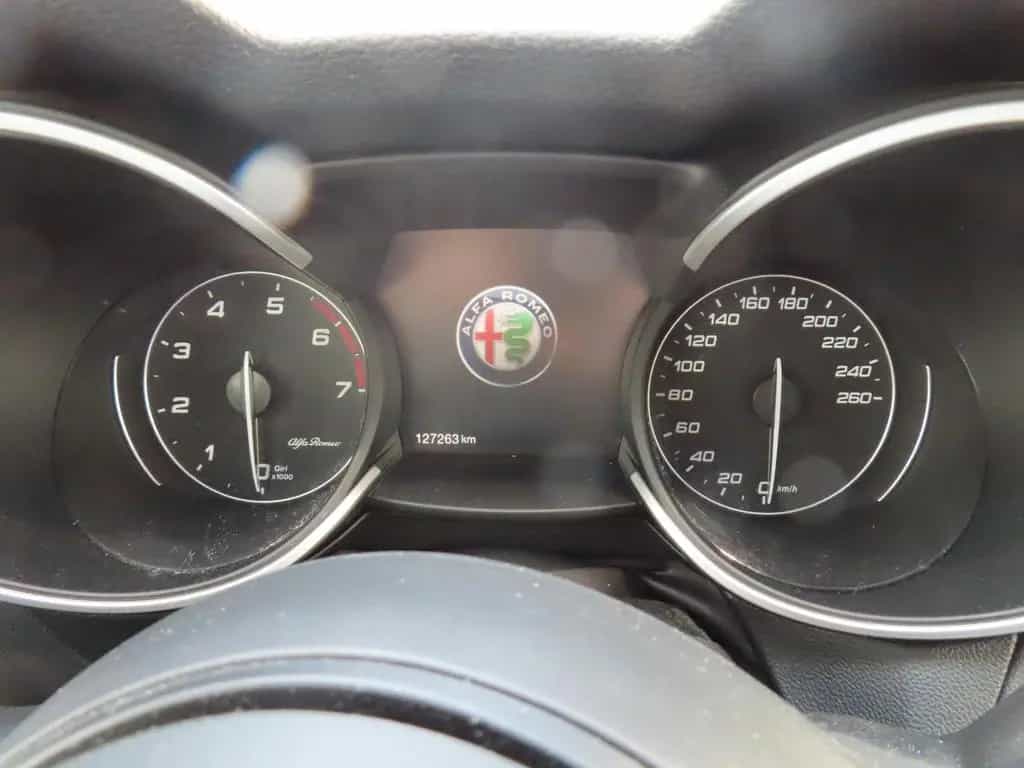 Alfa Romeo Stelvio 2.0 Turbo 16V 206kW Veloce AT8-Q4 10/2022-photo-8