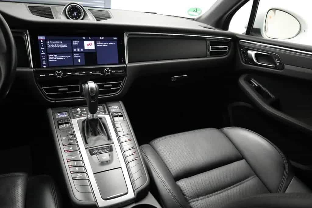 Porsche Macan 2.0 + Leder/Panorama/BOSE/LED/Alu 21 Zoll 04/2021-photo-12