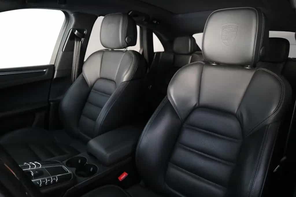 Porsche Macan 2.0 + Leder/Panorama/BOSE/LED/Alu 21 Zoll 04/2021-photo-5
