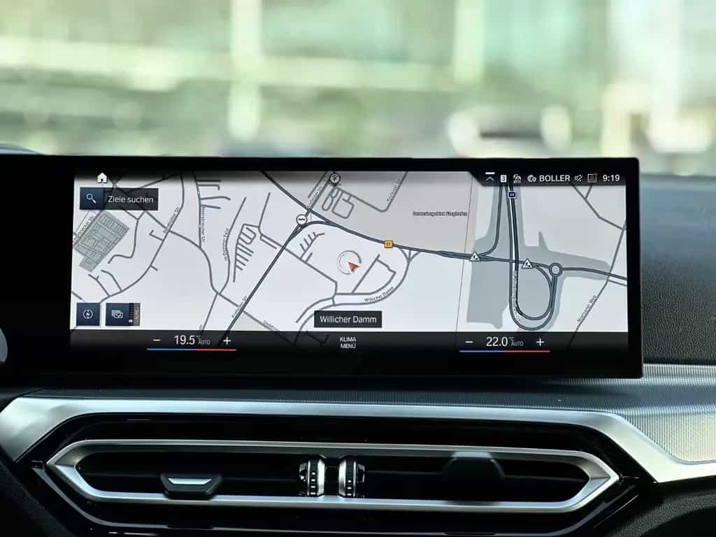 BMW 330 i Limousine HiFi DAB LED RFK Tempomat Shz 12/2022-photo-16