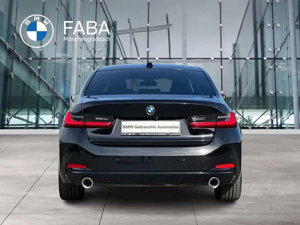 BMW 330 i Limousine HiFi DAB LED RFK Tempomat Shz 12/2022-photo-3