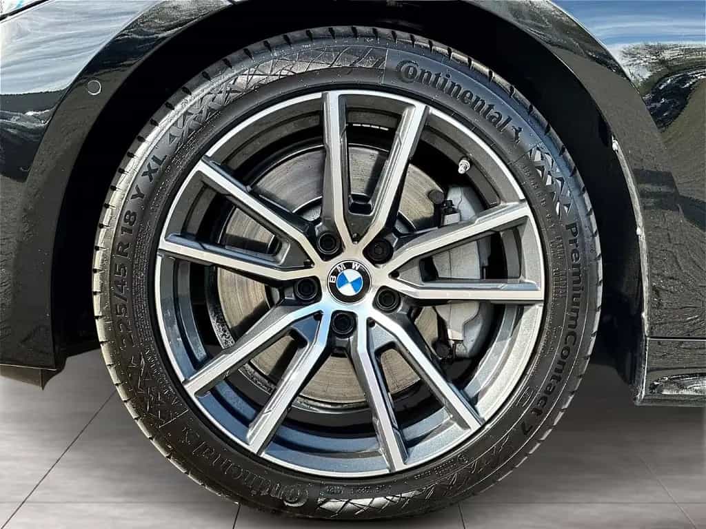 BMW 330 i Limousine HiFi DAB LED RFK Tempomat Shz 12/2022-photo-5