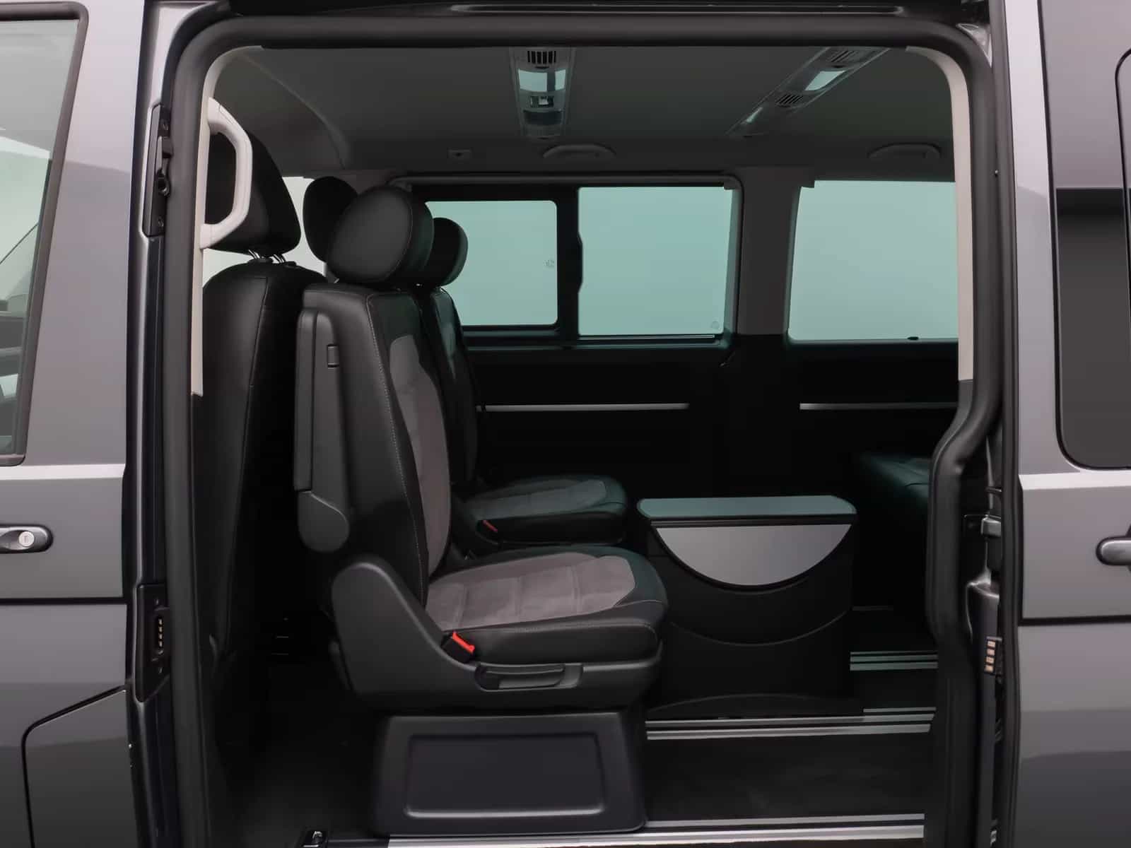 Volkswagen Transporter Multivan 03/2021-photo-23