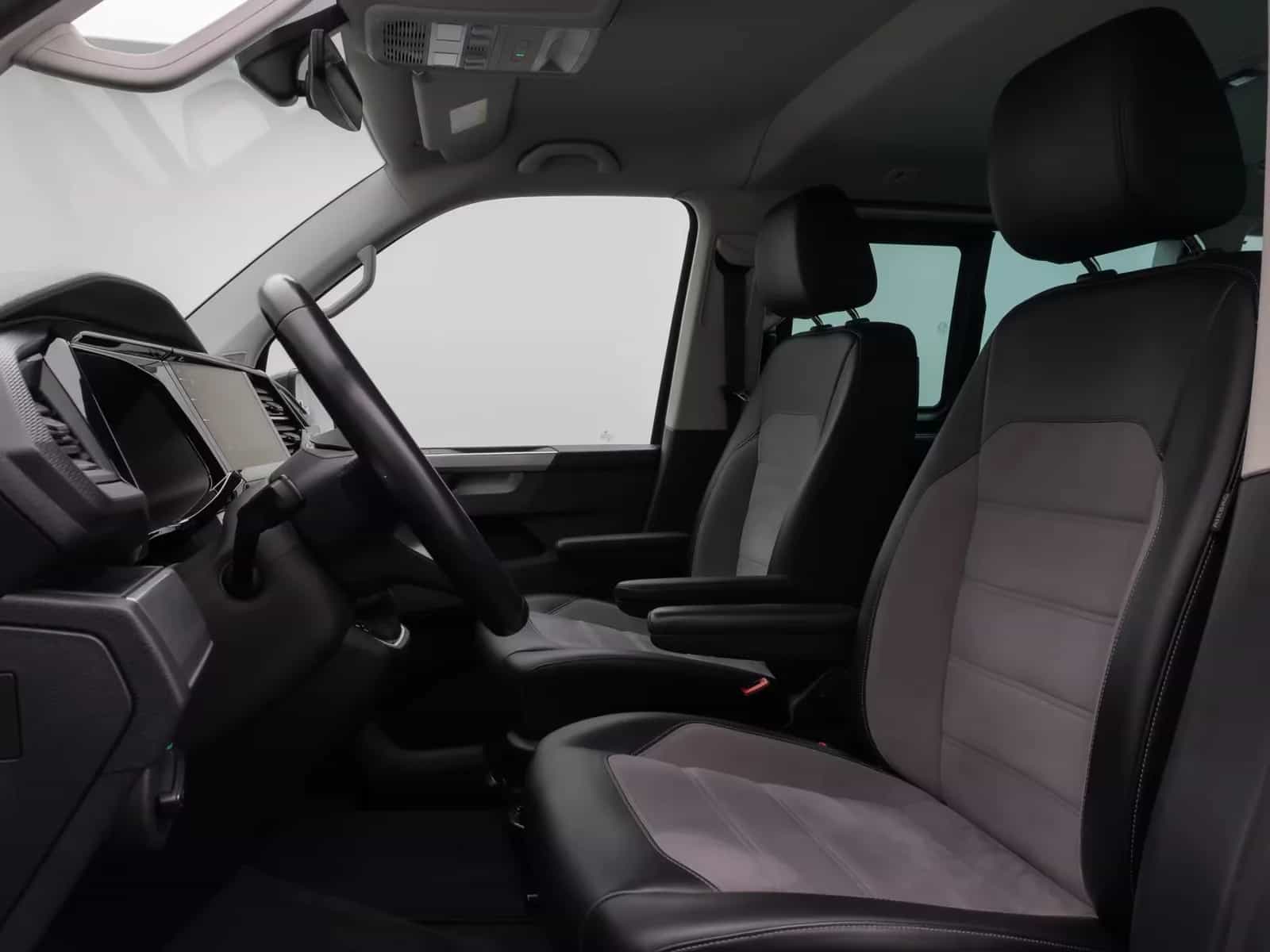 Volkswagen Transporter Multivan 03/2021-photo-28