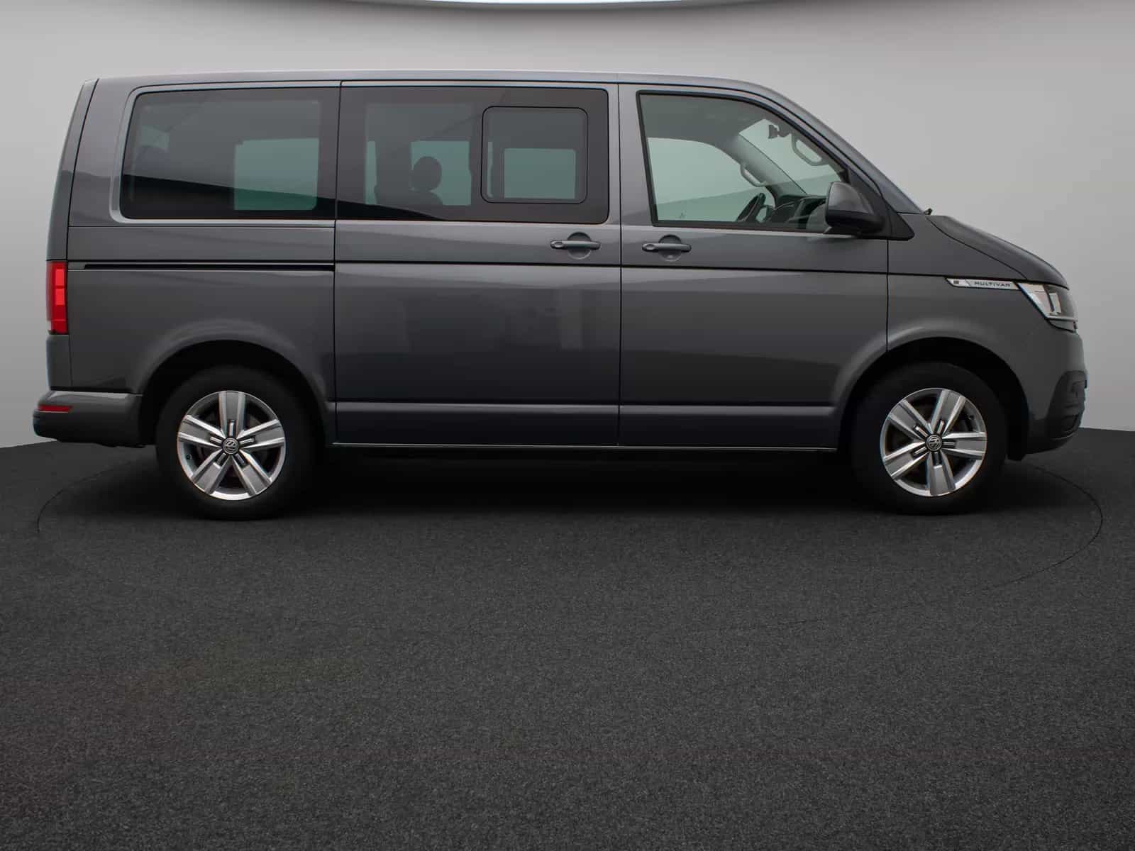 Volkswagen Transporter Multivan 03/2021-photo-4