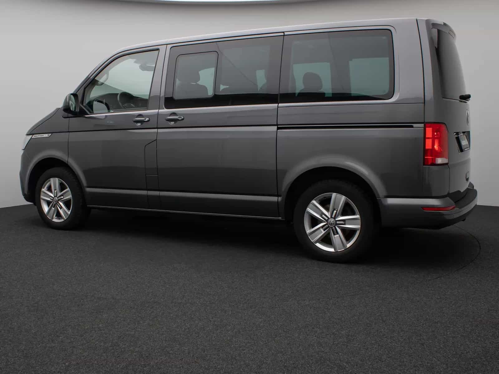 Volkswagen Transporter Multivan 03/2021-photo-9