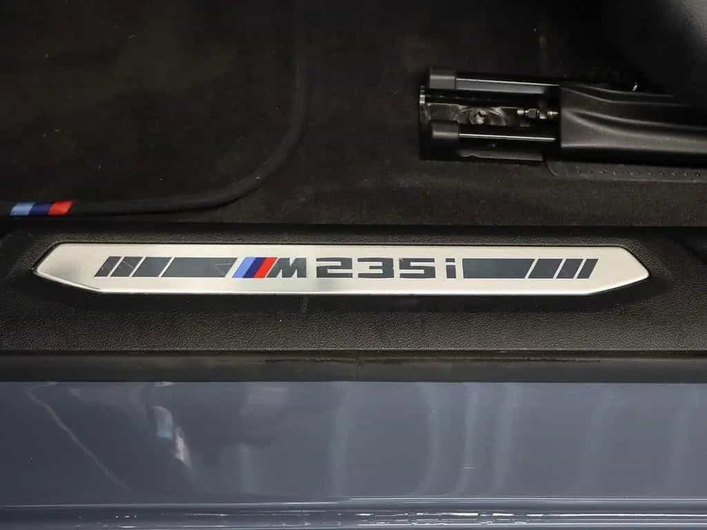 BMW M235 xDrive Leder, elektr. Sitze 01/2021-photo-14
