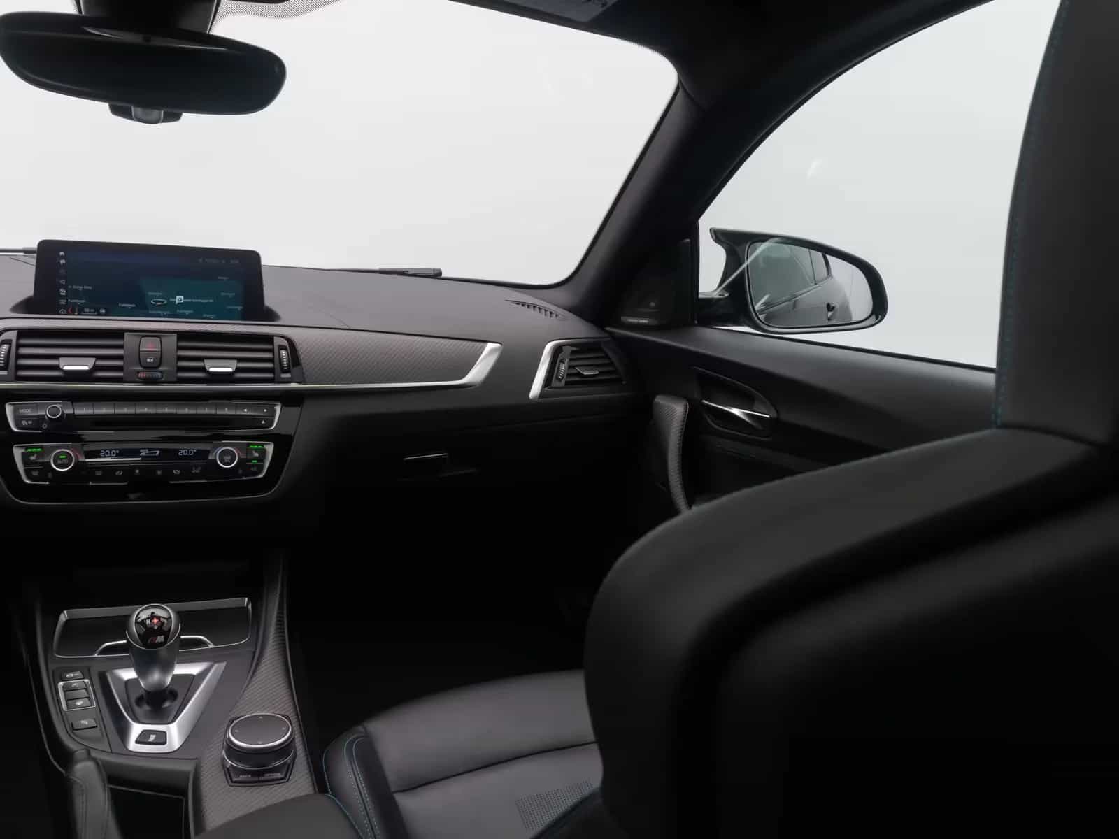 BMW M2 09/2020-photo-37