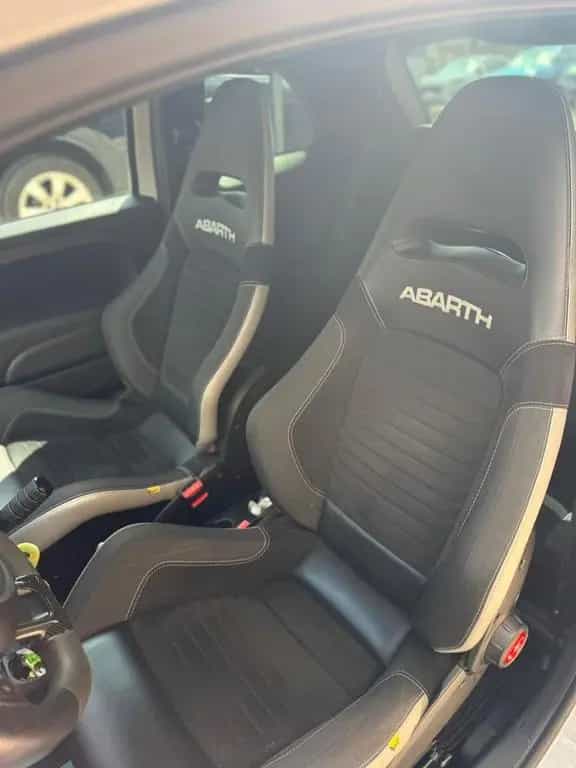 Abarth 595 1.4 Turbo T-Jet 180 CV Competizione 03/2018-photo-11