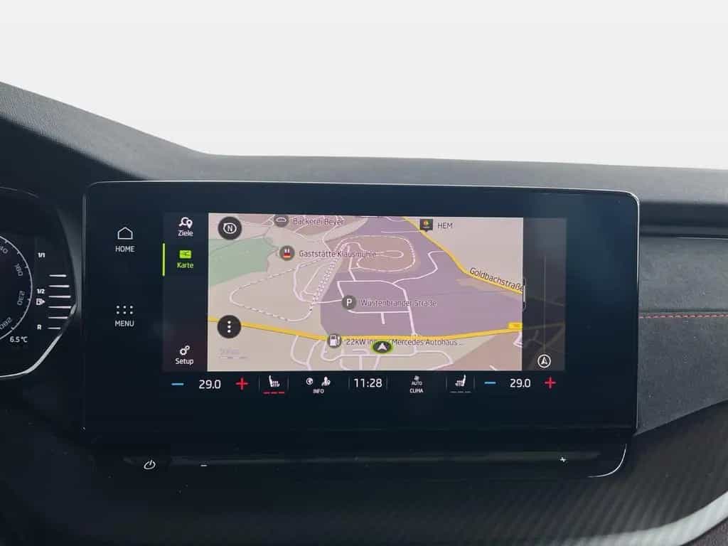 Skoda Octavia Combi 2.0 TSI RS Plus STHZ AHK HuD 10/2022-photo-10
