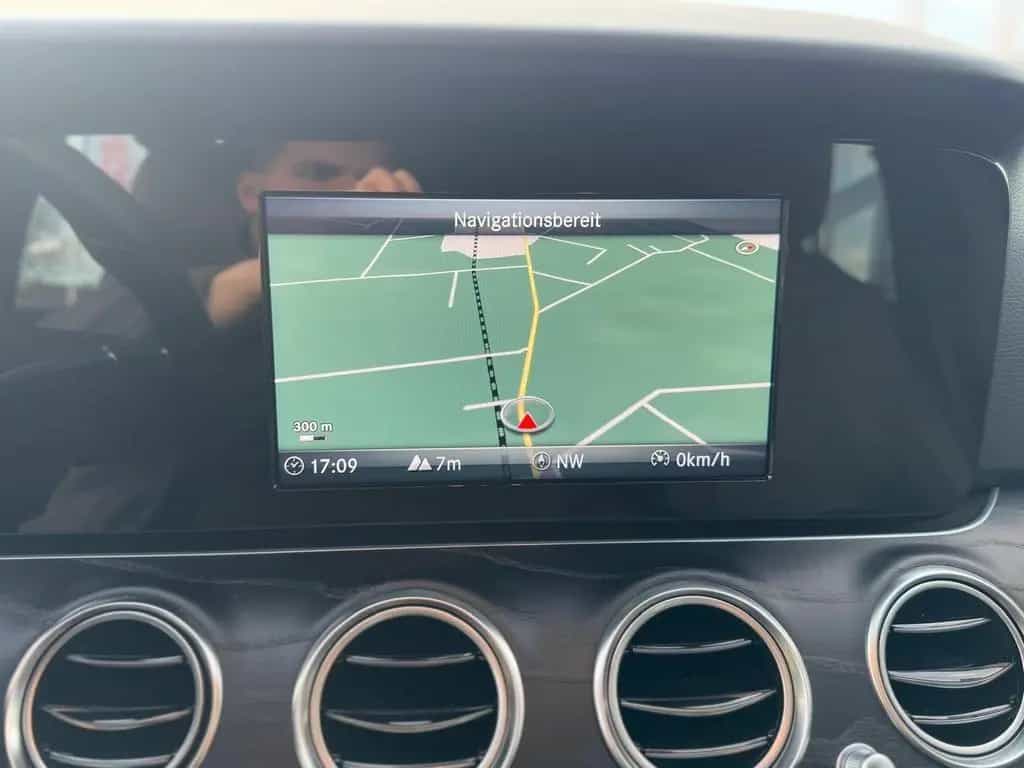 Mercedes-Benz E-Class 200 T*9-G*LED*NAVI*RFK* 07/2017-photo-11