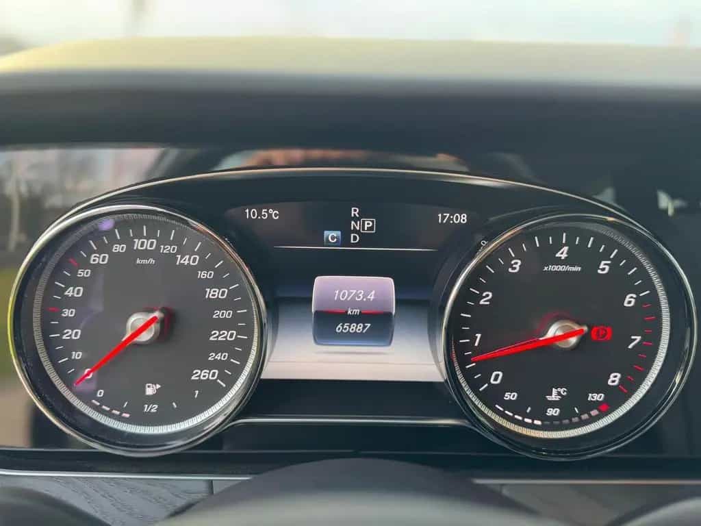Mercedes-Benz E-Class 200 T*9-G*LED*NAVI*RFK* 07/2017-photo-15