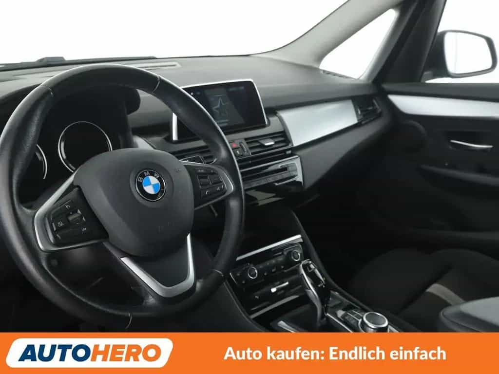 BMW 220 Gran Tourer 2er 220i Gran Tourer Advantage Aut.*NAVI*LED* 12/2018-photo-10