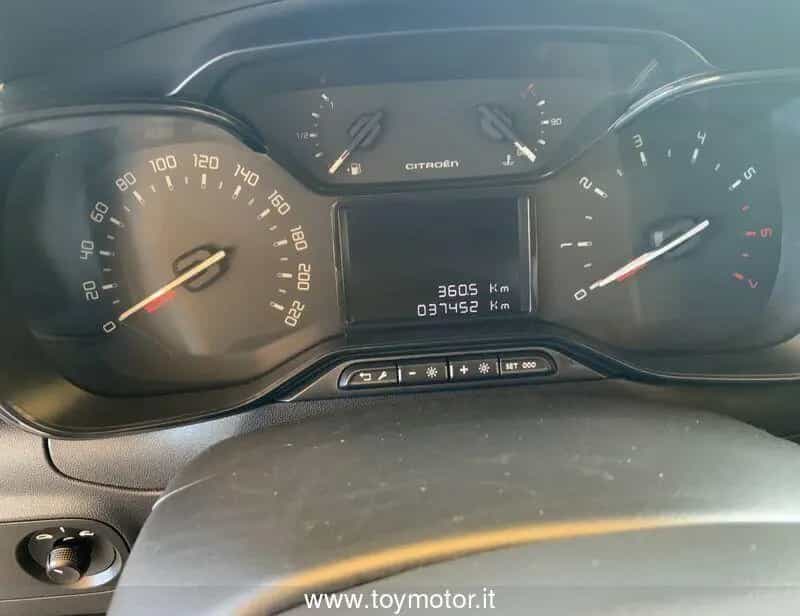Other Citroën C3 3ª serie BlueHDi 100 S&S You 03/2024-photo-4