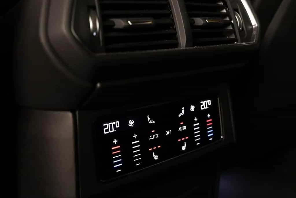 Lamborghini Urus 4.0 V8 4-Zits|Keramisch|Massage|B&O Adv|Pan 01/2020-photo-12