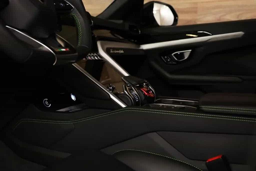Lamborghini Urus 4.0 V8 4-Zits|Keramisch|Massage|B&O Adv|Pan 01/2020-photo-40