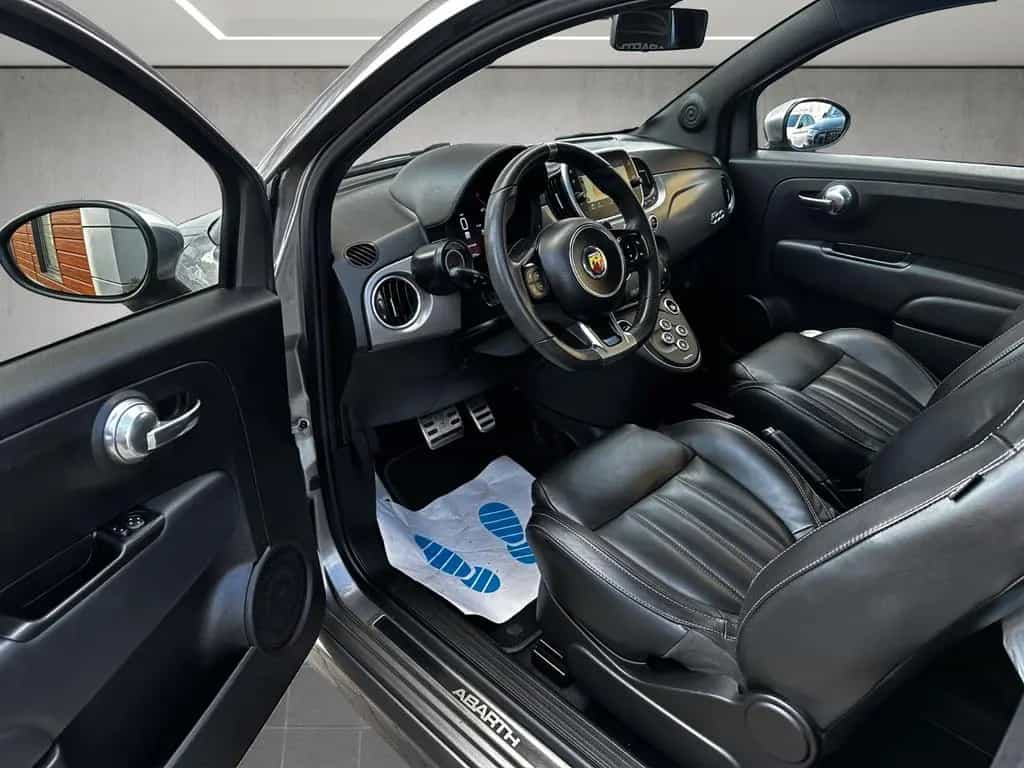 Abarth 595 Turismo Automatik*Leder*NAVI*DAB*PDC 01/2019-photo-4