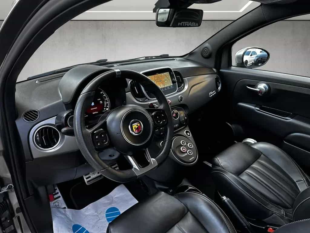 Abarth 595 Turismo Automatik*Leder*NAVI*DAB*PDC 01/2019-photo-7