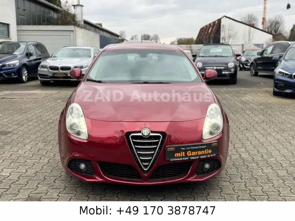 Alfa Romeo Giulietta Turismo*1HAND*Aut.*PDC*LED*170PS 12/2013-photo-1