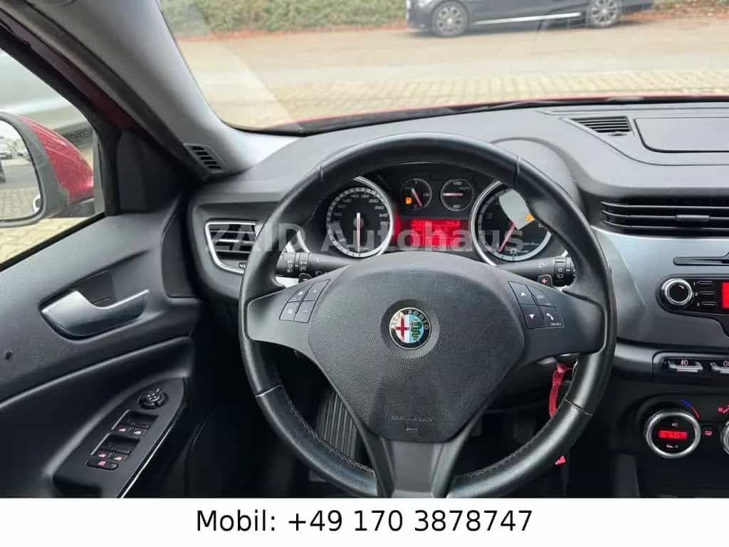 Alfa Romeo Giulietta Turismo*1HAND*Aut.*PDC*LED*170PS 12/2013-photo-13