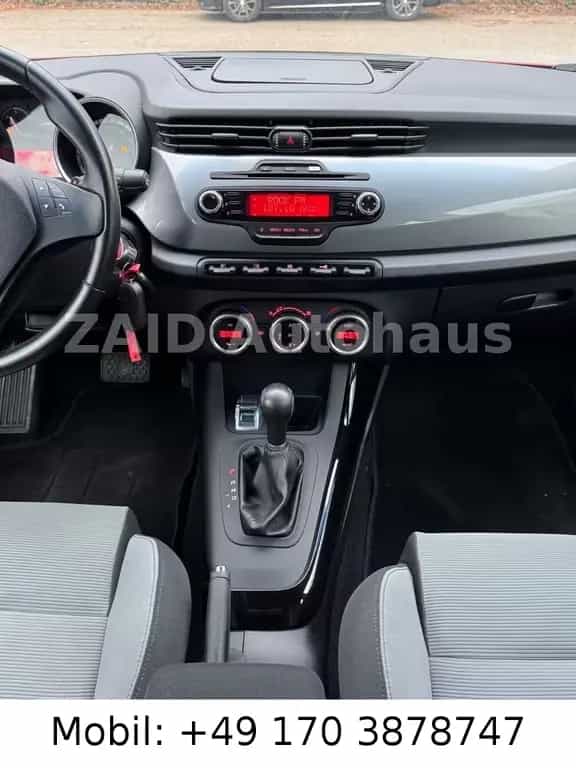 Alfa Romeo Giulietta Turismo*1HAND*Aut.*PDC*LED*170PS 12/2013-photo-14