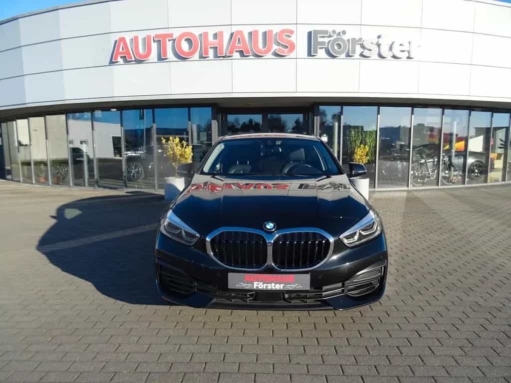 BMW Limousine 118 i 01/2020-photo-0