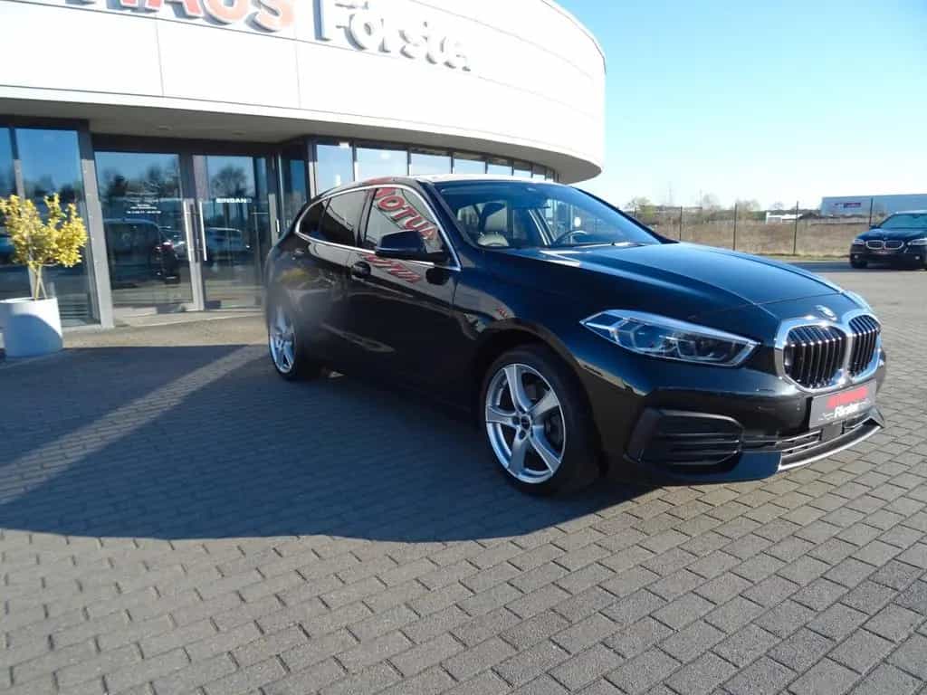 BMW Limousine 118 i 01/2020-photo-1