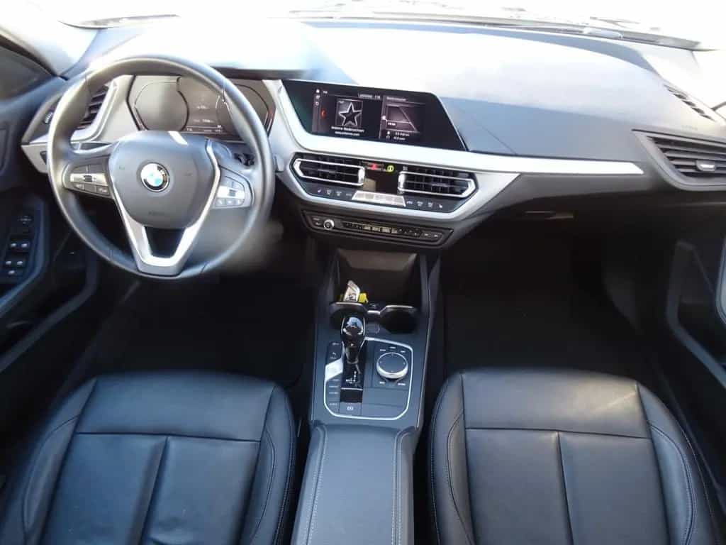 BMW Limousine 118 i 01/2020-photo-12