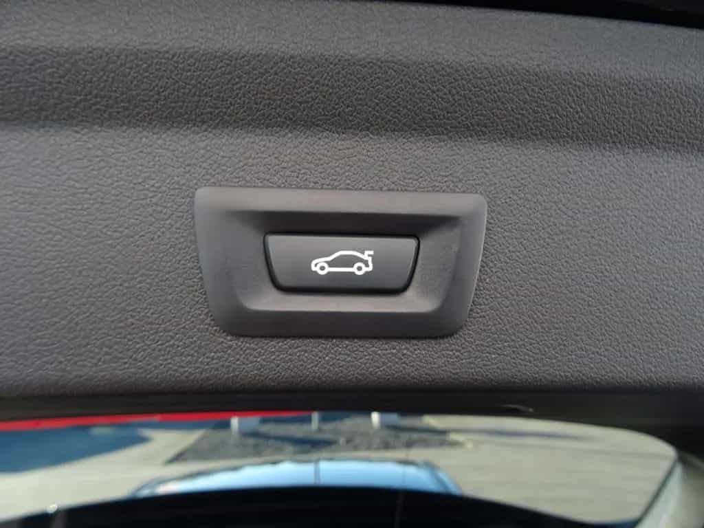 BMW Limousine 118 i 01/2020-photo-15