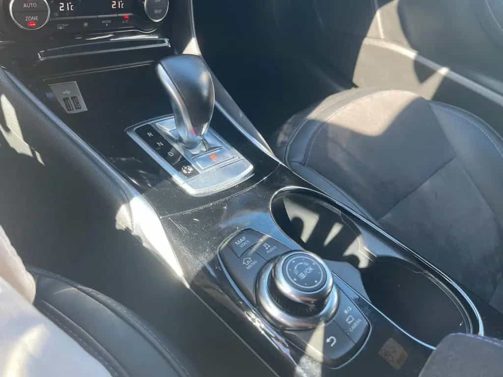 Infiniti Q30 2.0T AWD Sport/AHK/LED/360°/NAVI/SHZ/BOSE 03/2017-photo-13