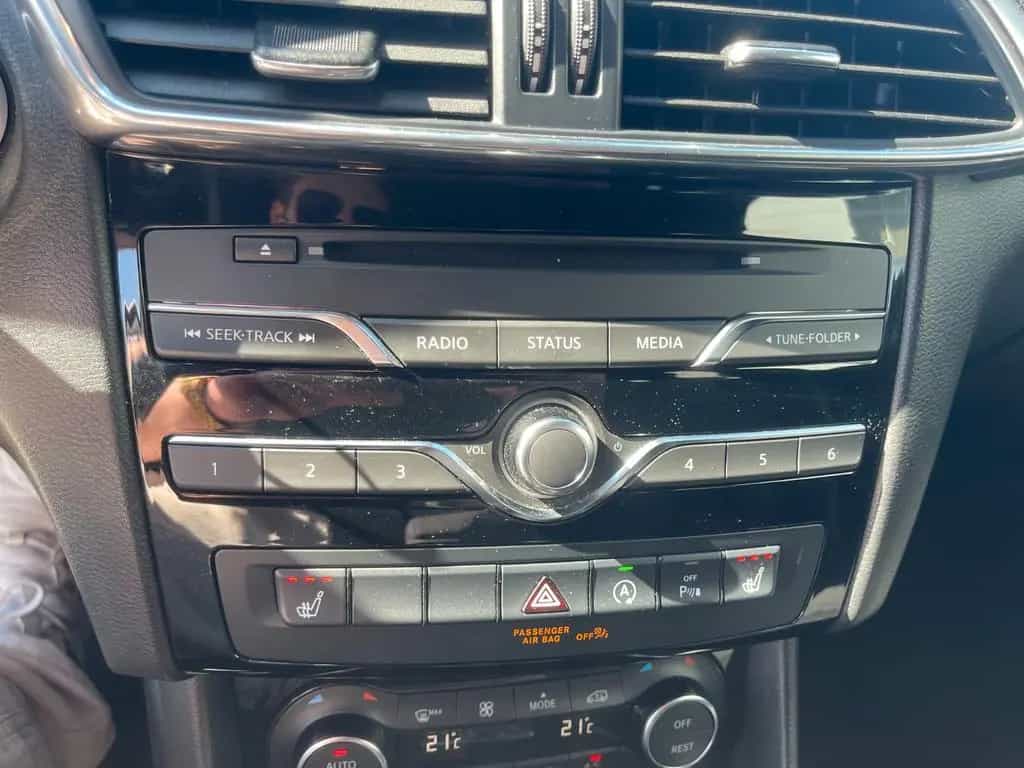 Infiniti Q30 2.0T AWD Sport/AHK/LED/360°/NAVI/SHZ/BOSE 03/2017-photo-22
