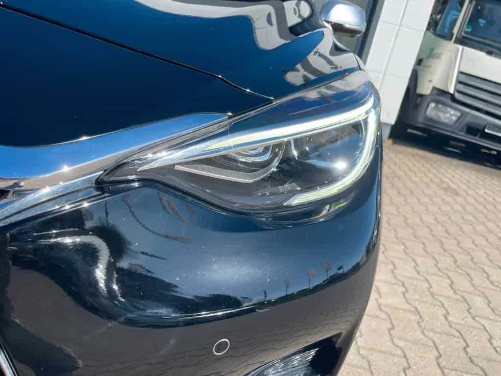 Infiniti Q30 2.0T AWD Sport/AHK/LED/360°/NAVI/SHZ/BOSE 03/2017-photo-5
