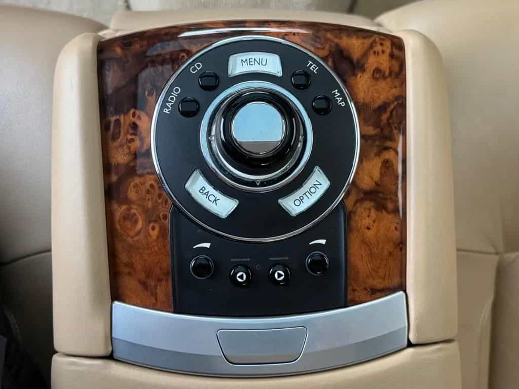 Rolls-Royce Ghost 01/2011-photo-21