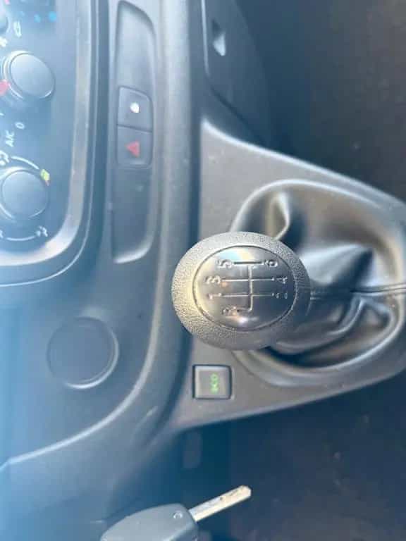 Opel Vivaro B Combi L1H1*Klima*9-Sitze*AHK*SCHECKHEFT 08/2018-photo-13