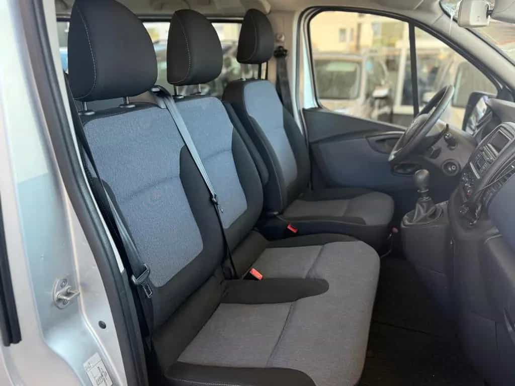 Opel Vivaro B Combi L1H1*Klima*9-Sitze*AHK*SCHECKHEFT 08/2018-photo-17