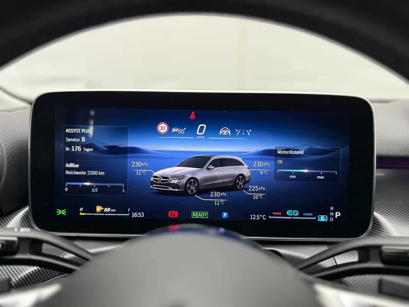 Mercedes-Benz C-Class 220 11/2022-photo-27