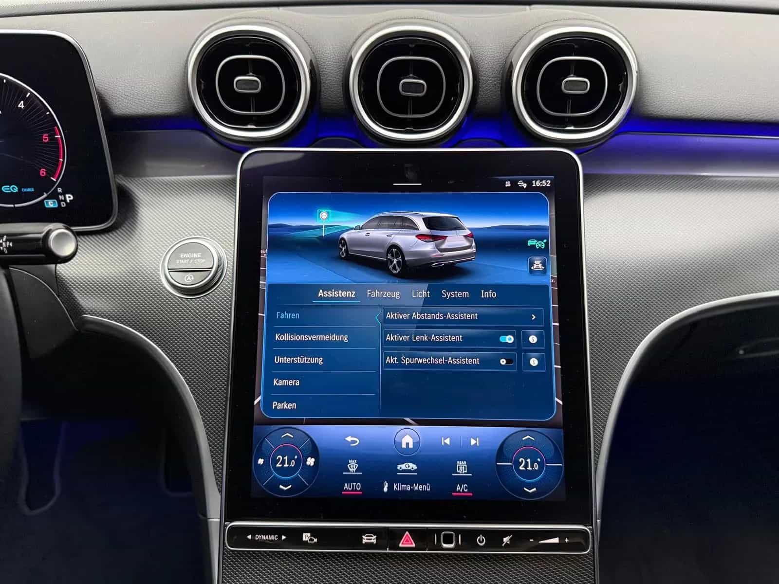 Mercedes-Benz C-Class 220 11/2022-photo-38
