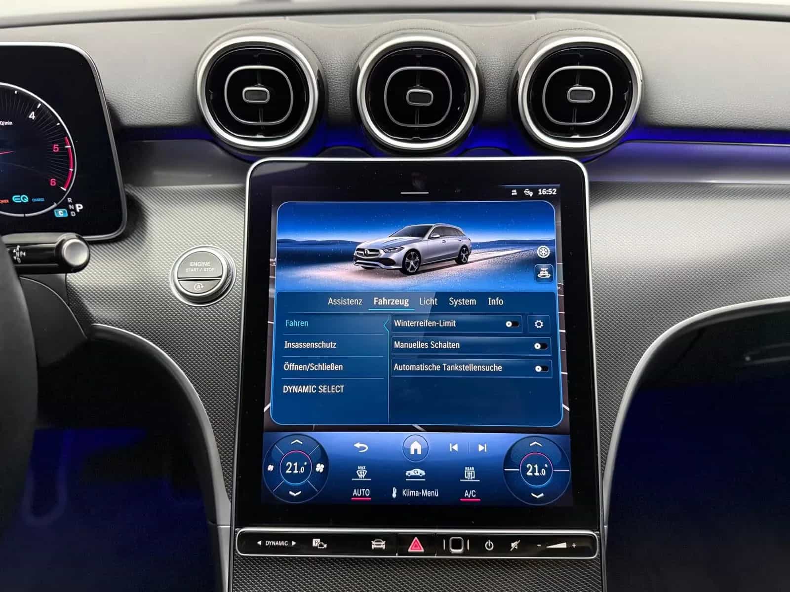Mercedes-Benz C-Class 220 11/2022-photo-39